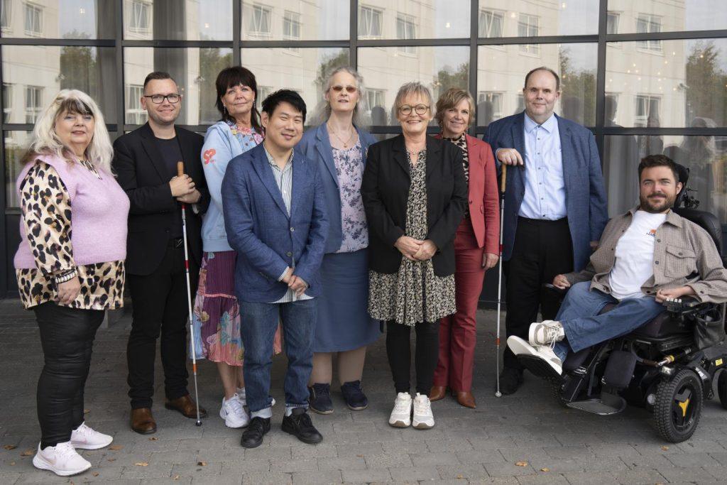 Thorkild Olesen og bestyrelsesmedlemmer fra Danske Handicaporganisationer ved repræsentantskabsmødet i Kolding 2025